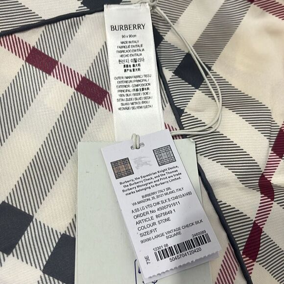 Burberry Large Vintage Check Silk Square 90 X 90 Stone $ 599.00 NWT - Picture 6 of 8